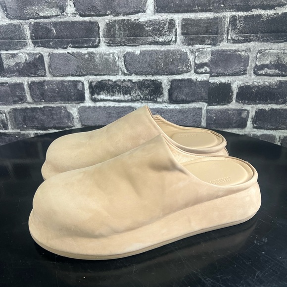 Jacquemus Bricciola suede mules - size 6 - Picture 8 of 12